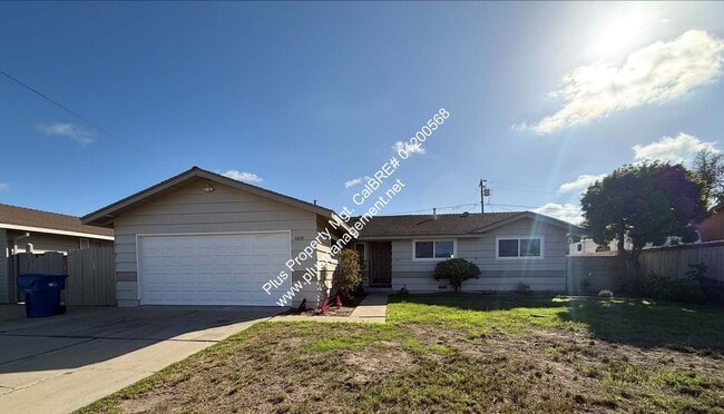 Single Story Home in Tanglewood with Easy ... - Single Story Home in Tanglewood with Easy ...