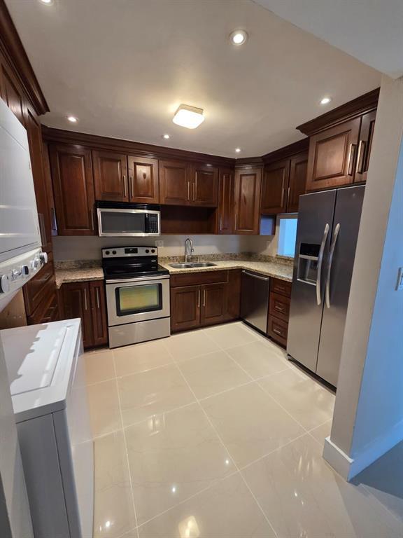 Building Photo - 3307 NW 108th Dr Unit 3307 NW 108th