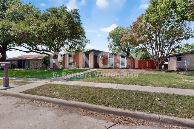 Photo - 1527 Cherokee Trail