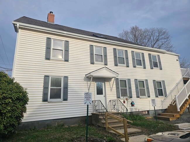 Photo - 48 Fourth Street Unit 4 Unidad 4