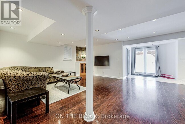 Photo - 23 Casa Grande St