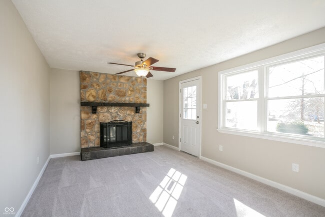 Photo - 8715 Timberwood Dr