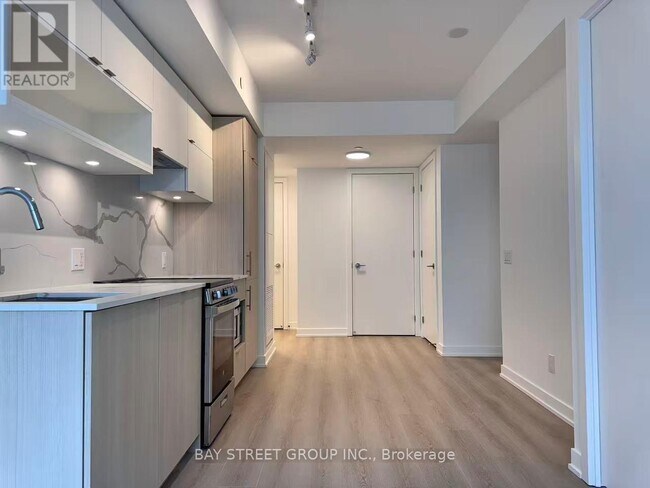 Photo - 100 Queen St E Unit 2001