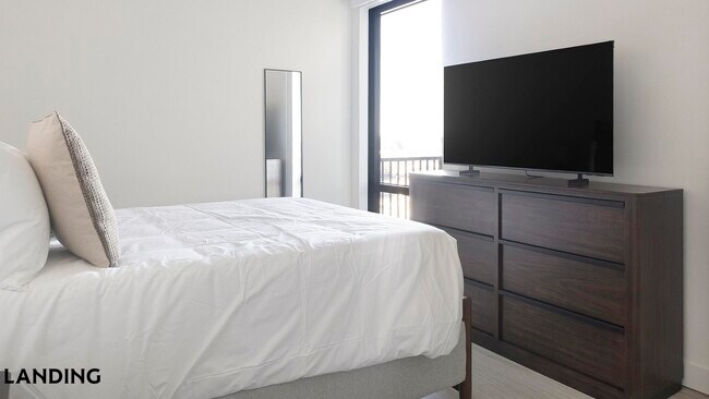 1007 S Mint St Unidad 706