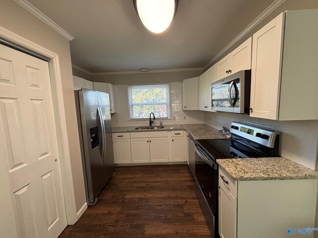 Photo - 2803 Hester Ln NW