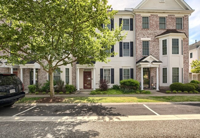 Photo - Contact Sabrina Thomas at 757-767-0767 for more information