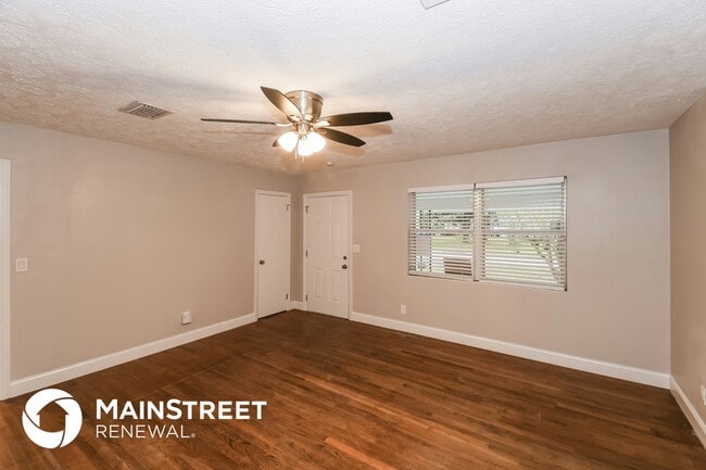 Photo - 6653 Almond Ave