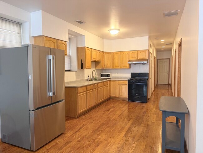2738 S Princeton Ave Unidad 2