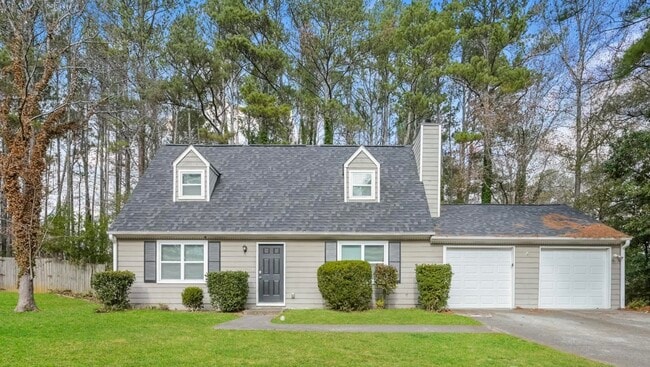 Photo - Available Home In Hillboro Cir SW