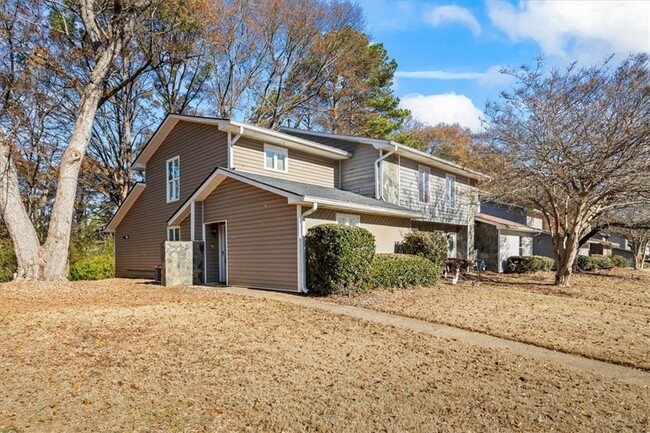 Photo - 1675 Wynndowne Trail Townhome