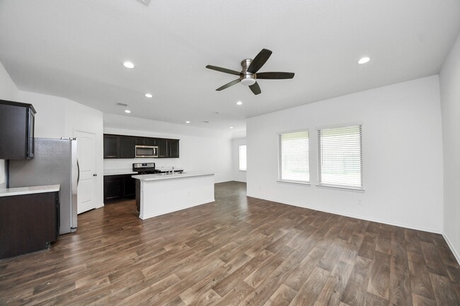Photo - 21314 Sleepy Willow St