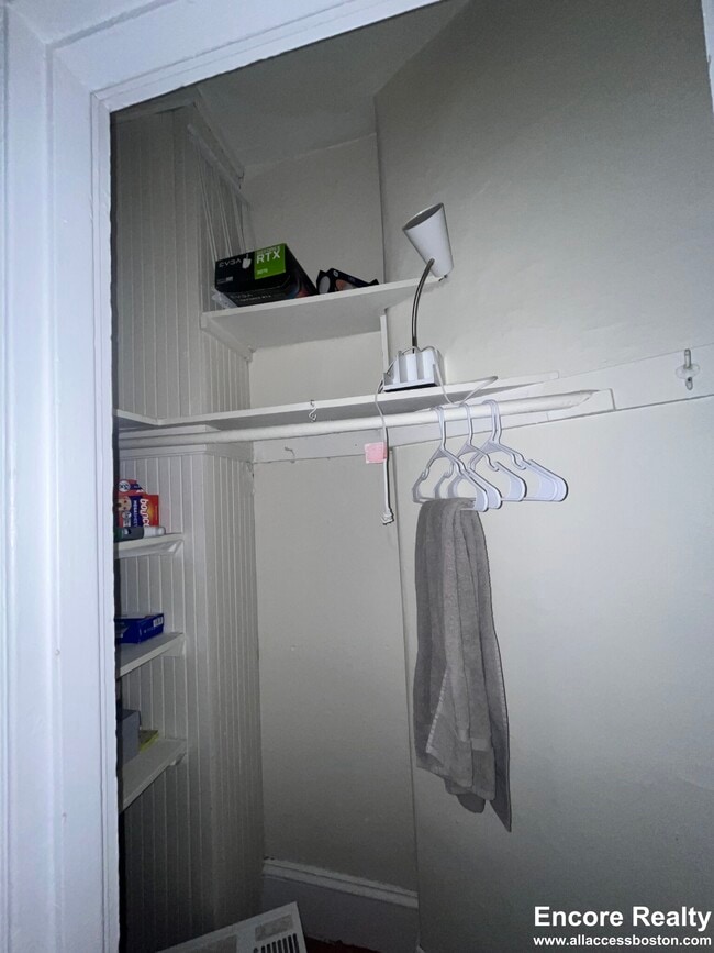 Photo - 1375 Commonwealth Ave Unit 3