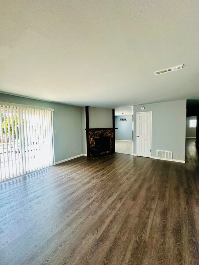 Photo - 1141 Park Ave Apartment Unit #D
