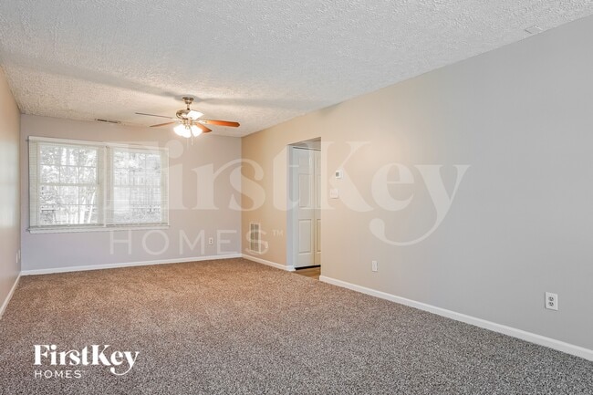 3705 Birmi Dr