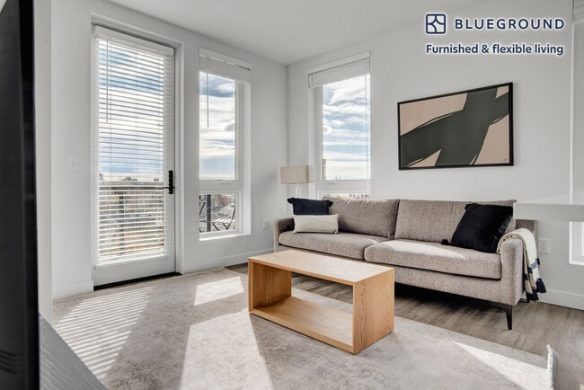 Photo - 2600 Welton St Unidad FL9-ID82