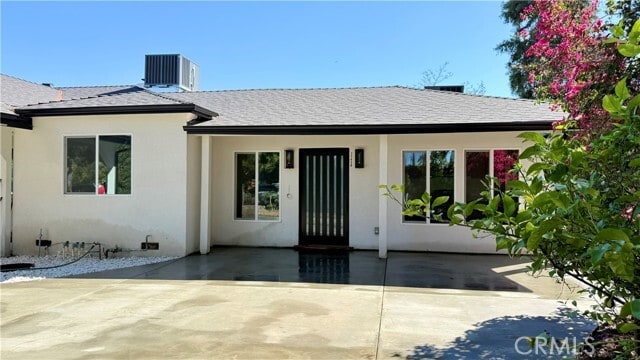 Building Photo - 17438 1/2-17432 Horace St