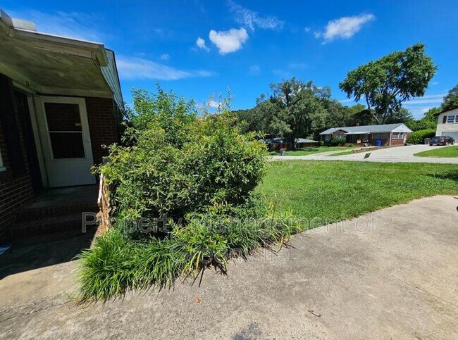 Photo - 24 Butternut Dr