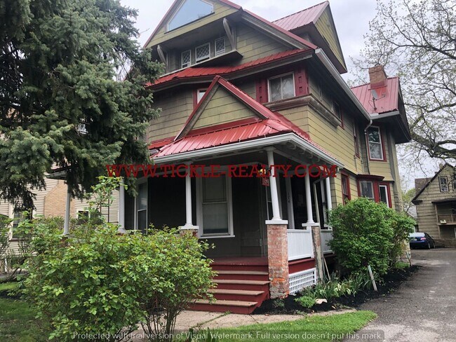 Photo - 174 N Goodman St Unidad 6