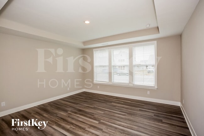 Photo - 2229 W 171st St
