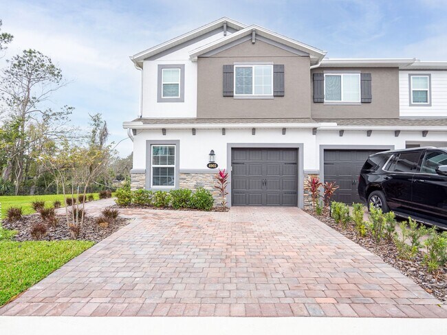 Photo - 4902 Livingston Ln