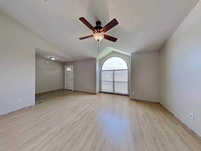 Photo - 266 Magellan Dr