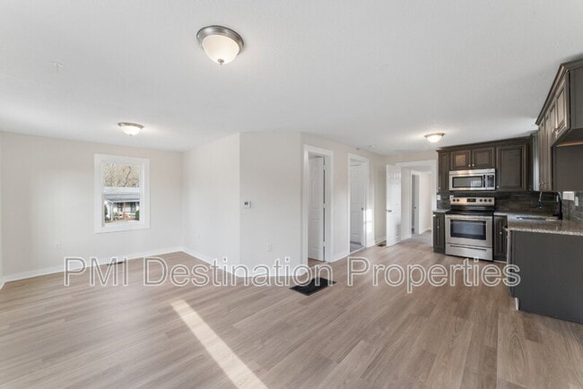 Photo - 247 Shadyside Ave