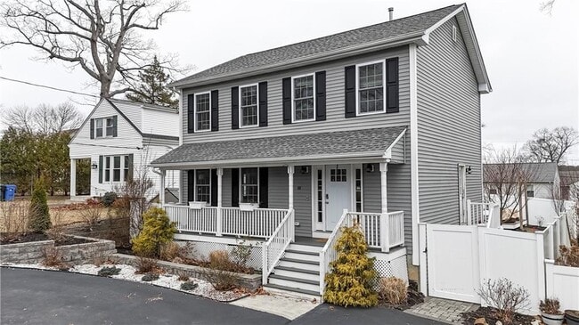 Photo - 88 Phillip Ave