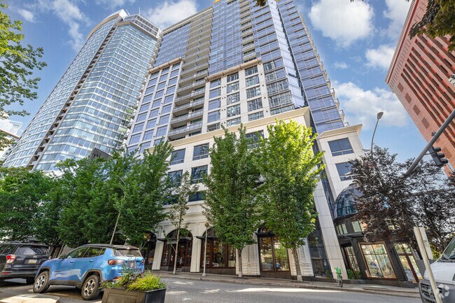 Building Photo - 2033 2nd Ave Unit 1110 Rental