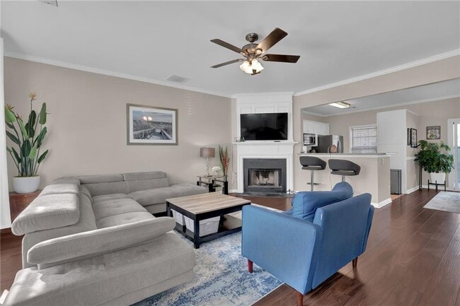 Photo - 13300 Morris Rd