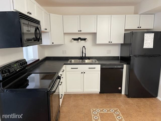 Photo - 2 br, 1 bath Condo - 1120 E 6th St 8 Unit 8