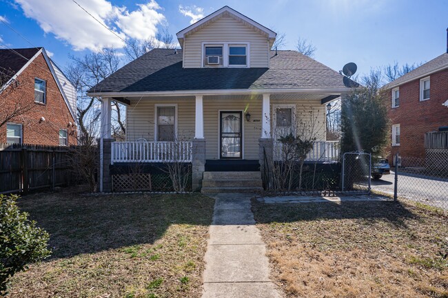 Building Photo - 4711 Branchville Rd
