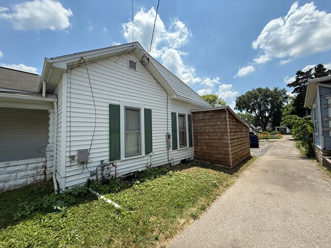 115 Western Ave