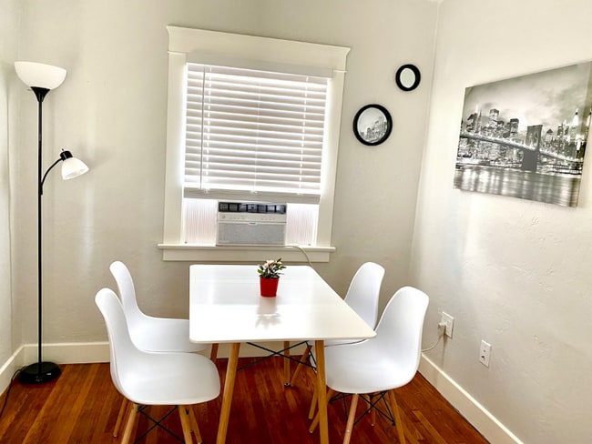 Photo - 4747 35th St