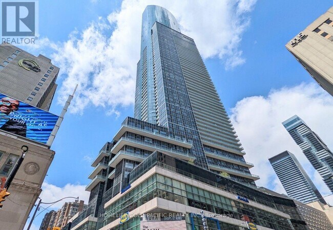 Photo - 386 Yonge St Unité 1716