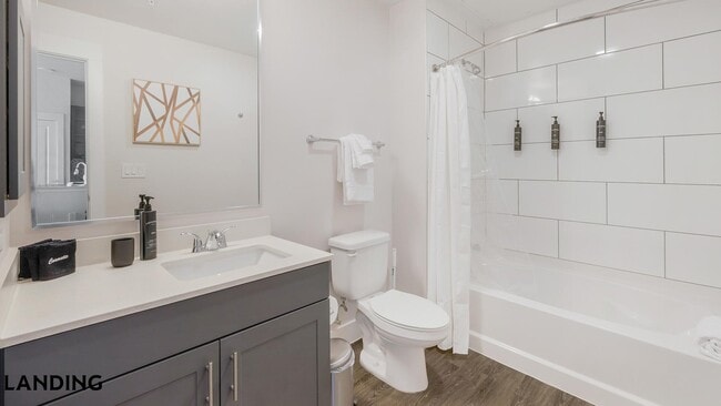 4001 Ross Ave Unit 438