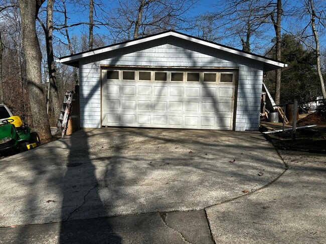 Photo - 1260 Blanton St