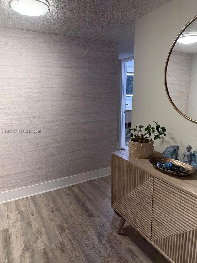 Photo - 18061 Biscayne Blvd Unit 404