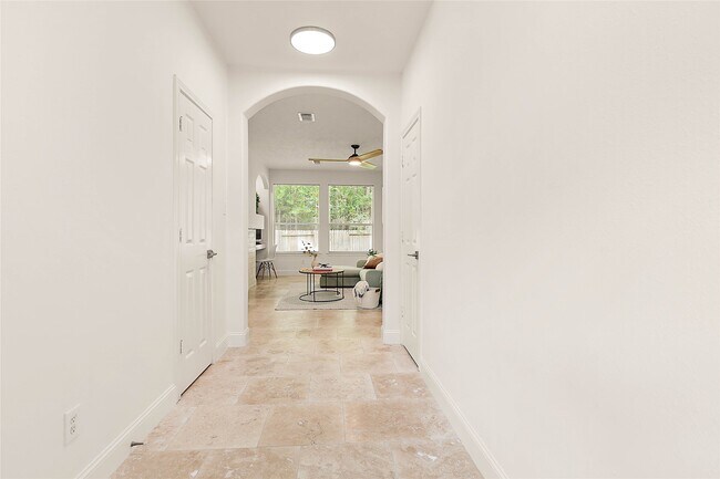 Photo - 127 Ledgestone Pl