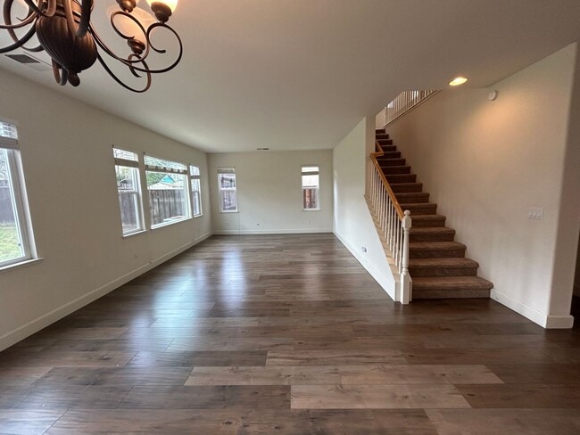 Photo - 1454 Azalea Dr