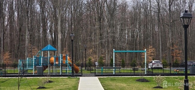 Photo - 211 Henderson Rd Unit 1302