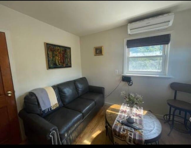 Building Photo - 8020 Grand Central Pky Unit 1 Rental