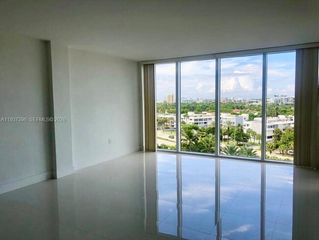 Photo - 10275 Collins Ave Unit 727