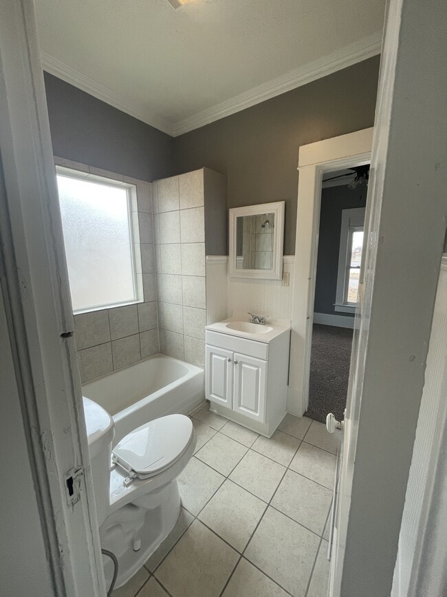 Photo - 125 S Glenn St