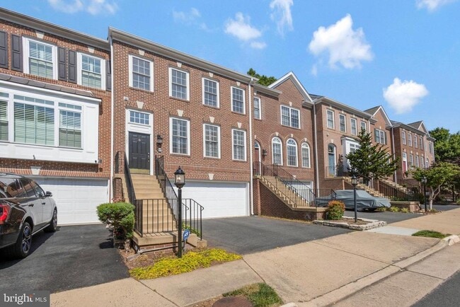 Photo - 5587 Governors Pond Cir Townhome