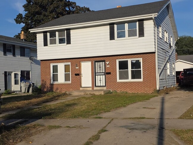 Building Photo - 4706-4708 N 52nd St Unit 4706 Rental