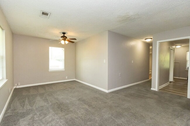 305 Sunrise Ln Unit C
