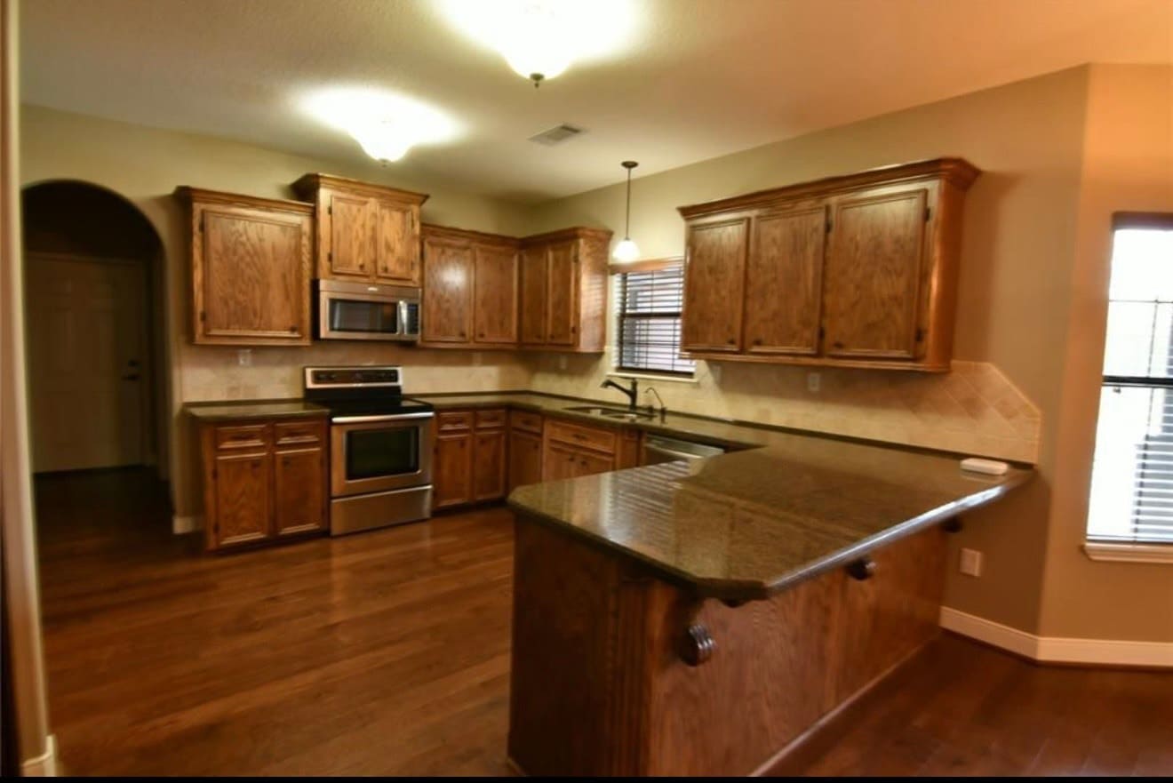 Photo - 2063 Apache Dr