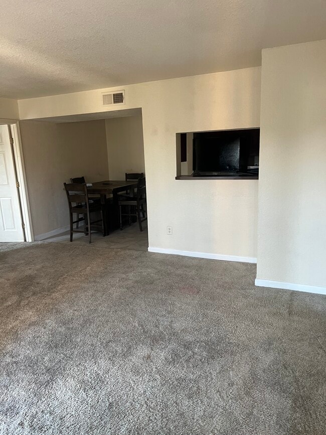 Photo - 8100 Creekbend Dr Unit 154