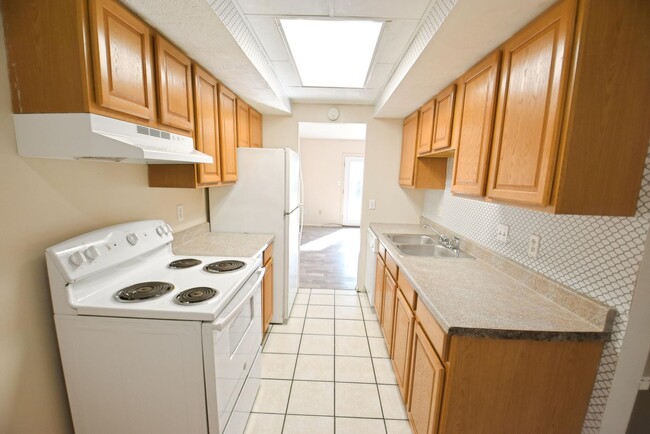 Photo - 3 Bedroom 1.5 Bath in North side of South ... Casa