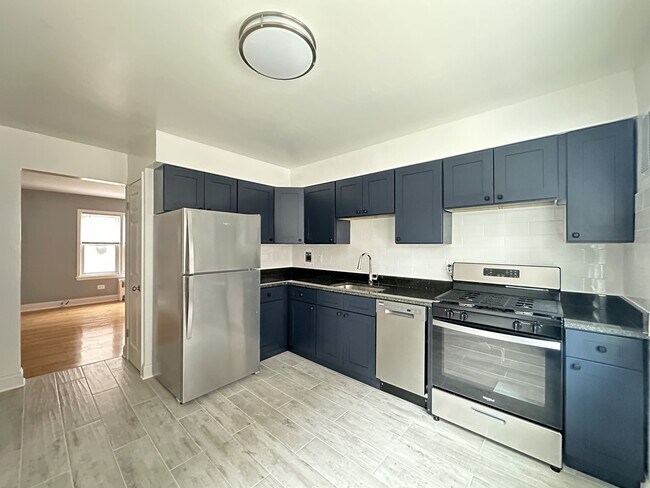 Photo - 6737 N California Ave Unit W2